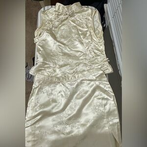 Asian Style Elegant Cream Sleeveless Dress (2 piece)